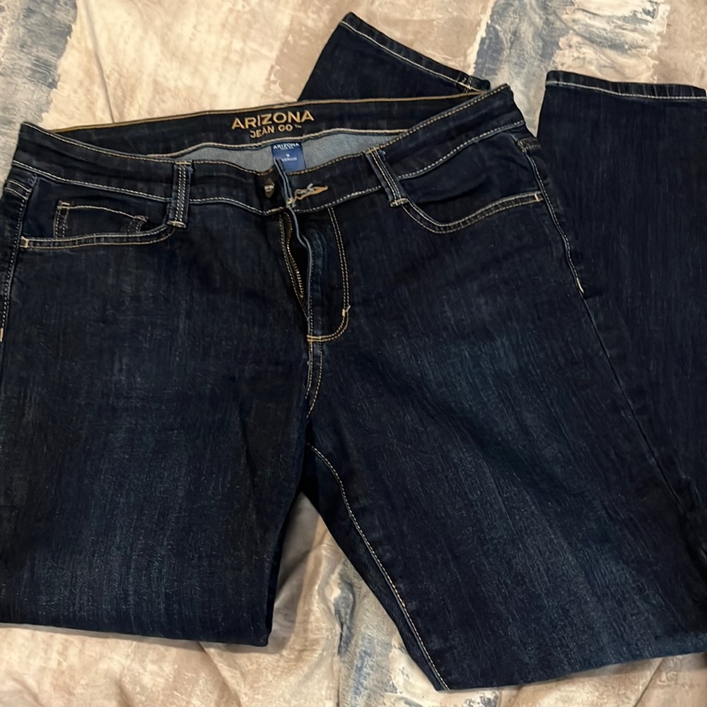 Relaxed fit jeans